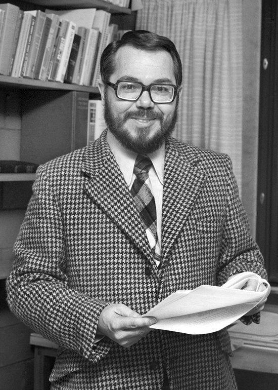 Dr. Roman Dubinski